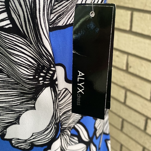 Womans size 16 Alyx dress NWT - Picture 4 of 10